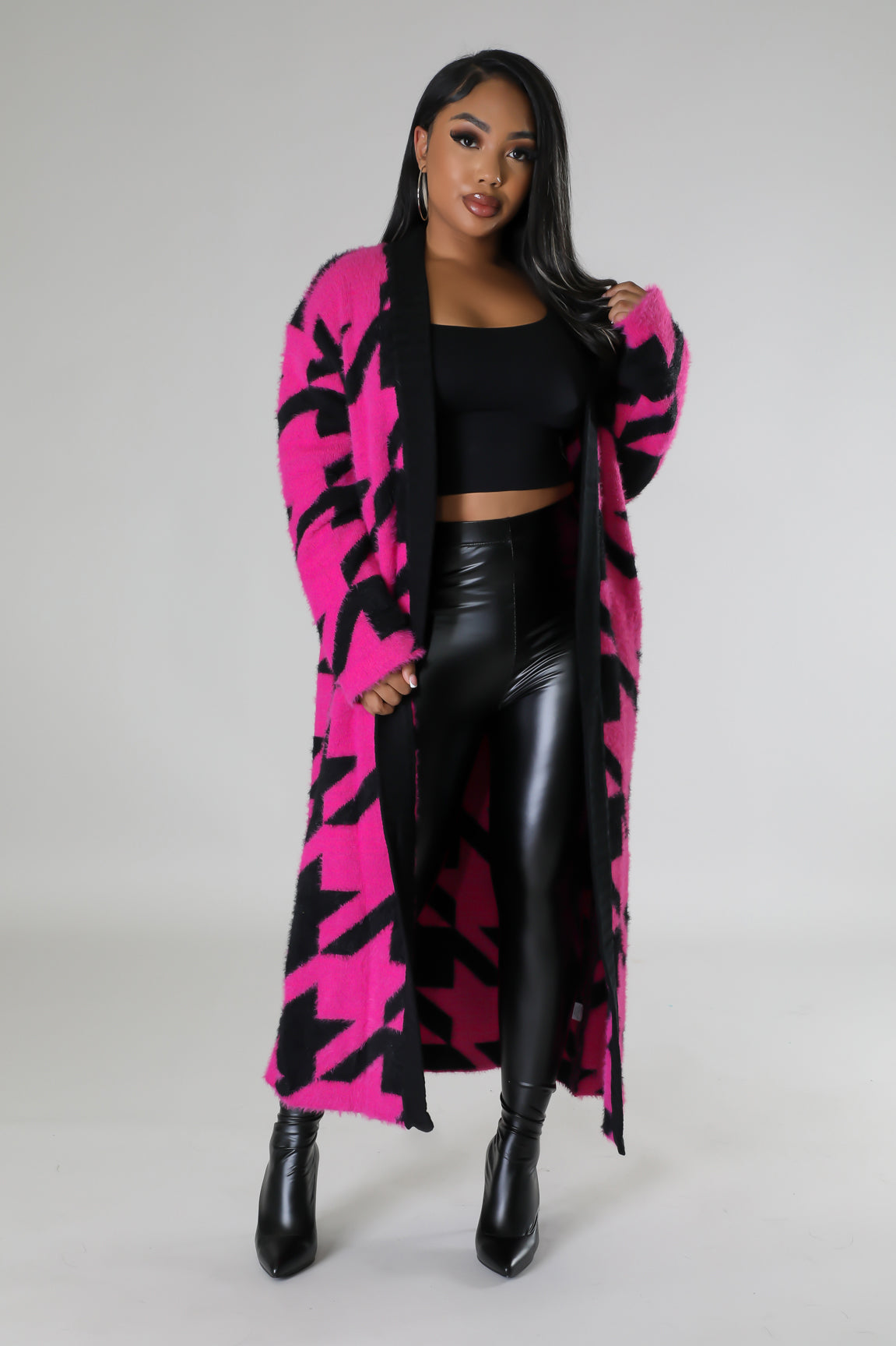 HOUNDING ME SWEATER-FUSCHIA