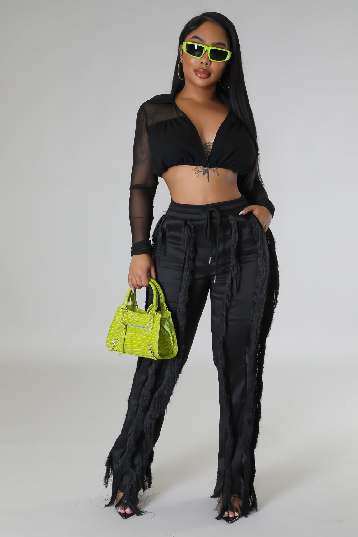 SHAKE IT UP PANTS-BLACK