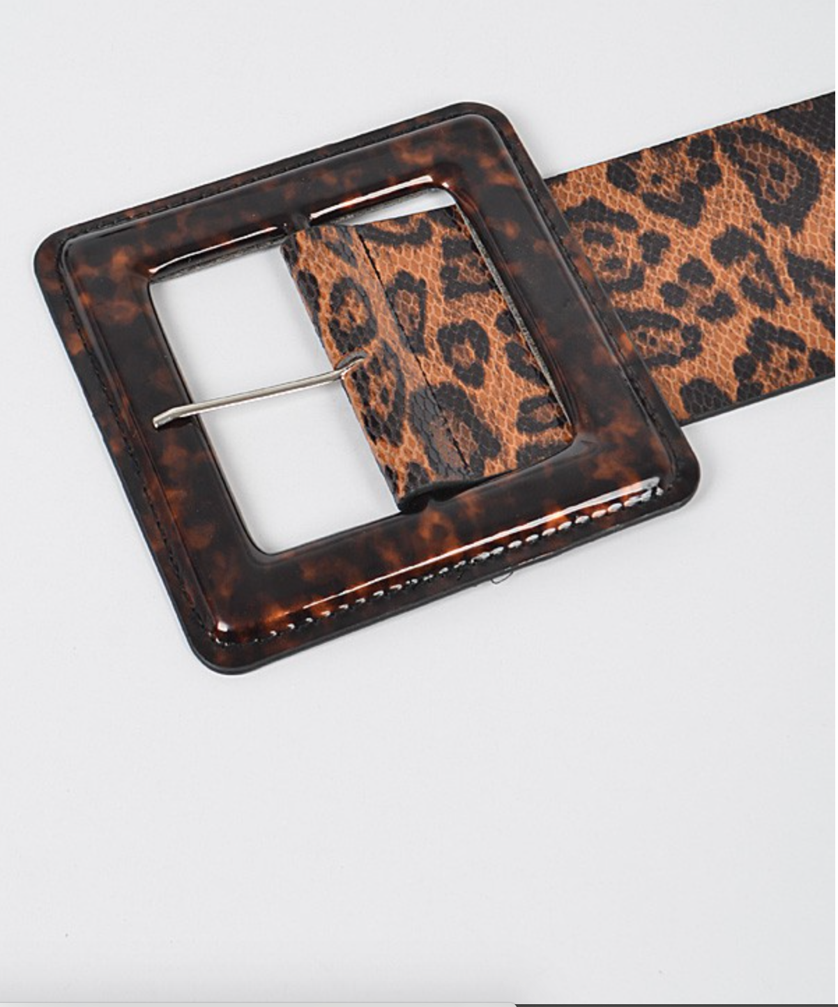 LEOPARD BUCKLE BELT-PLUS SIZE FRIENDLY