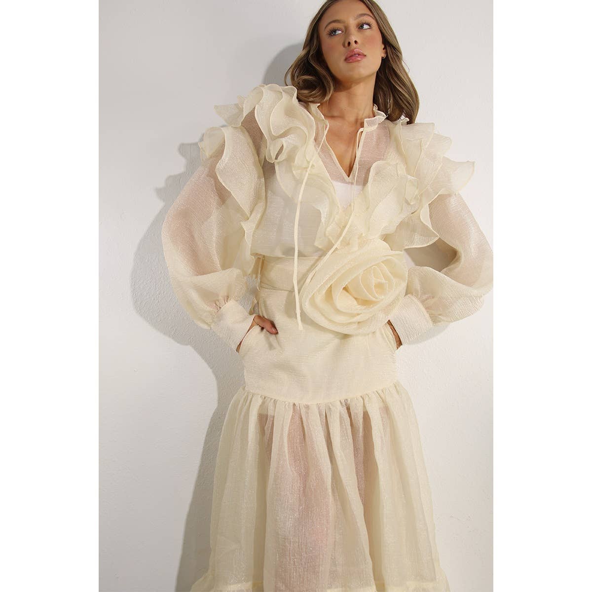 LOVELY RUFFLE BLOUSE AND FLOWER BELTED SKIRT SET