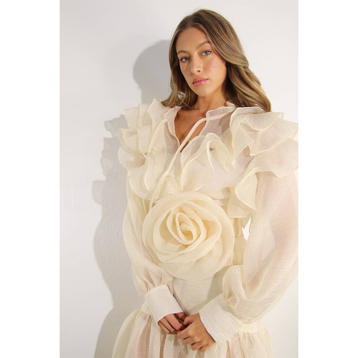 LOVELY RUFFLE BLOUSE AND FLOWER BELTED SKIRT SET