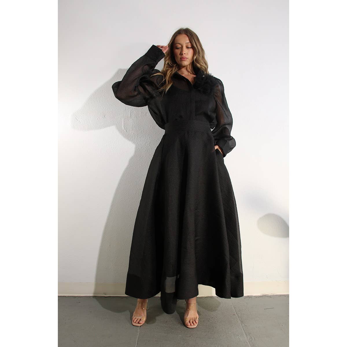 LOVELY RUFFLE BLOUSE AND FLOWER BELTED SKIRT SET