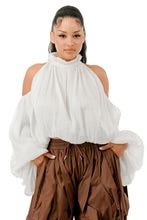 AIR KISSED TOP