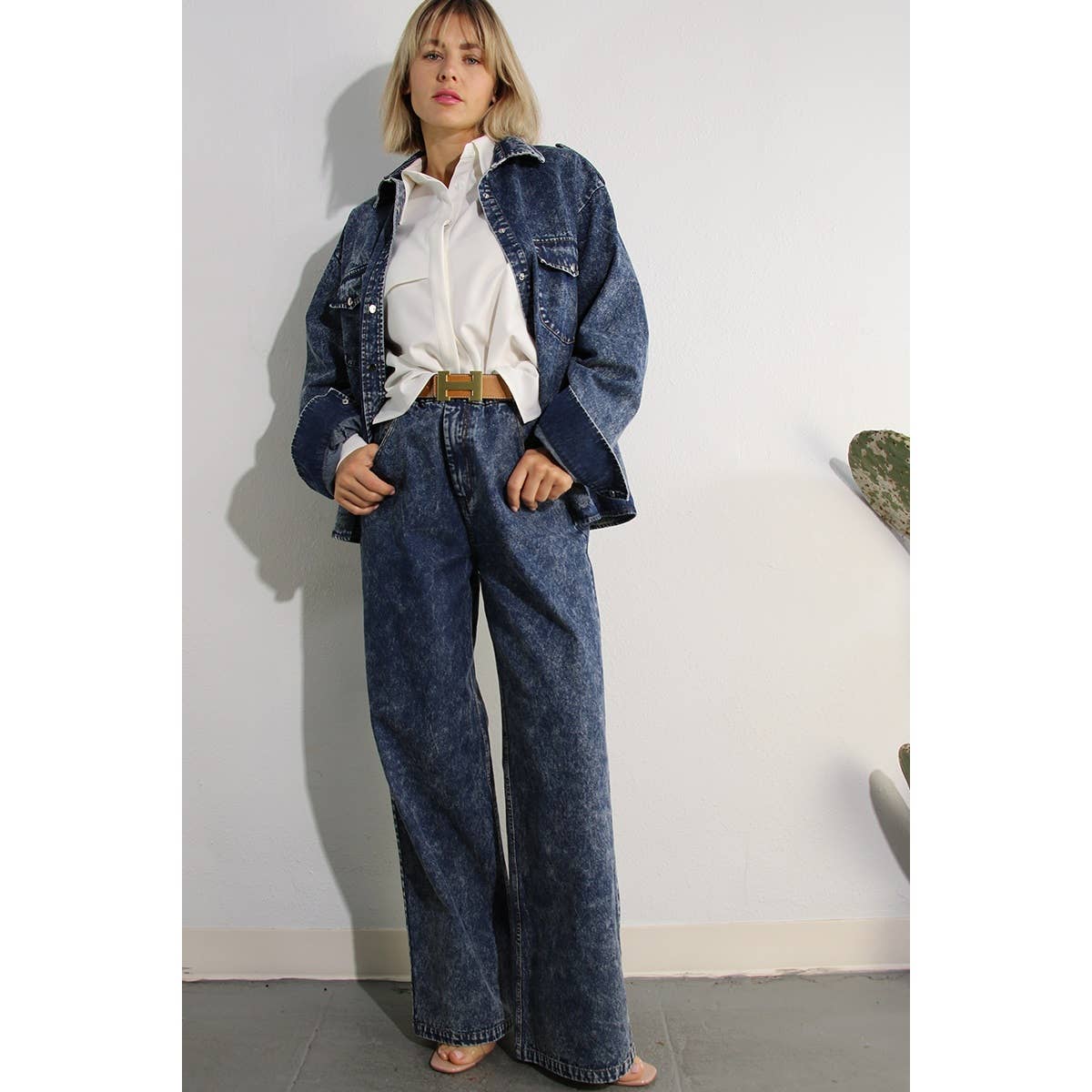 WASHED DENIM SHIRTS JACKEET AND PANTS SET