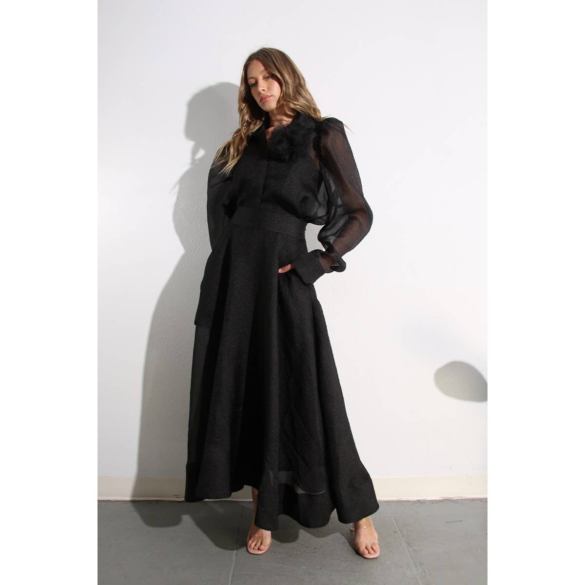 LOVELY RUFFLE BLOUSE AND FLOWER BELTED SKIRT SET